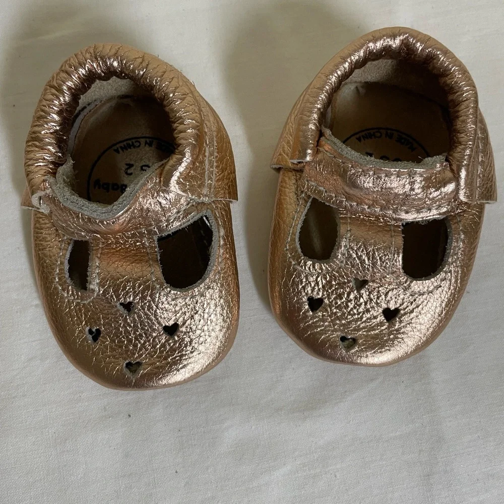 Bird Rock Baby Gold Baby Moccasins - Picture 2 of 6
